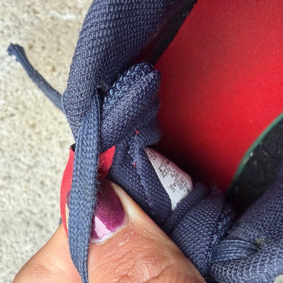 Puma Kids Navy and Red Sneakers - Picture 6 of 10